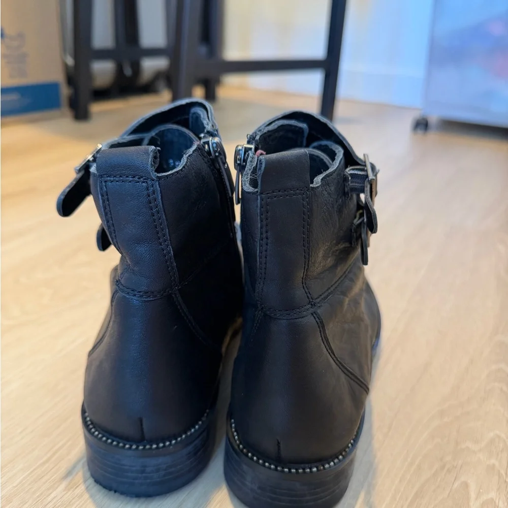 VENUS Black Leather Studded Boots - Picture 3 of 6